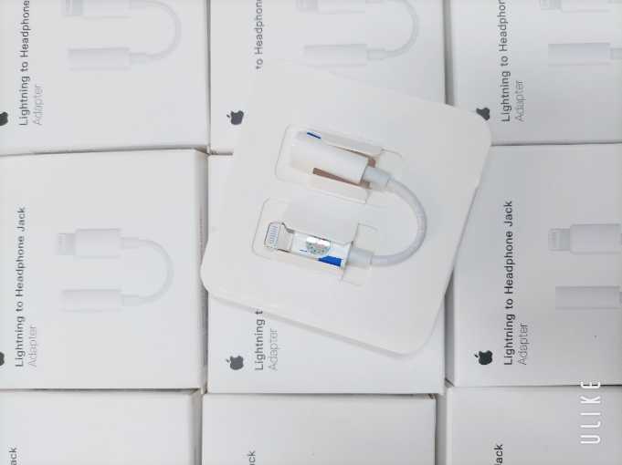 Cáp chuyển Lightning sang 3.5mm cho Iphone không cần Bluetooth